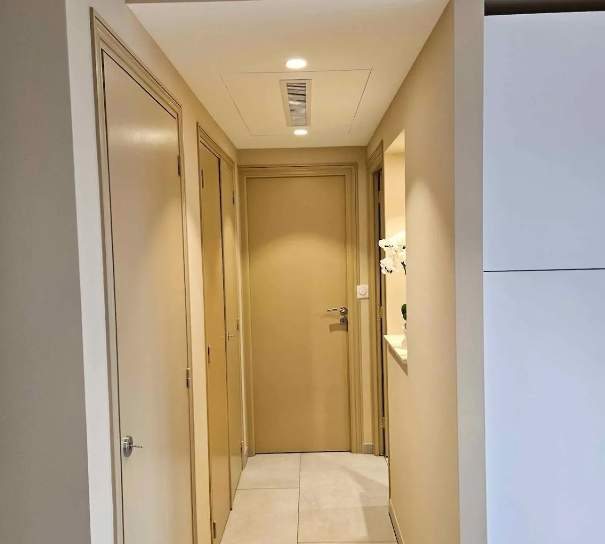 Appartement Proche De La Mer Vallauris Διαμέρισμα